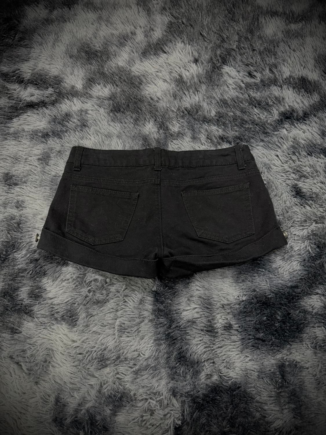 사이드 지퍼 스터드 디테일 블랙 숏팬츠 상품이미지2