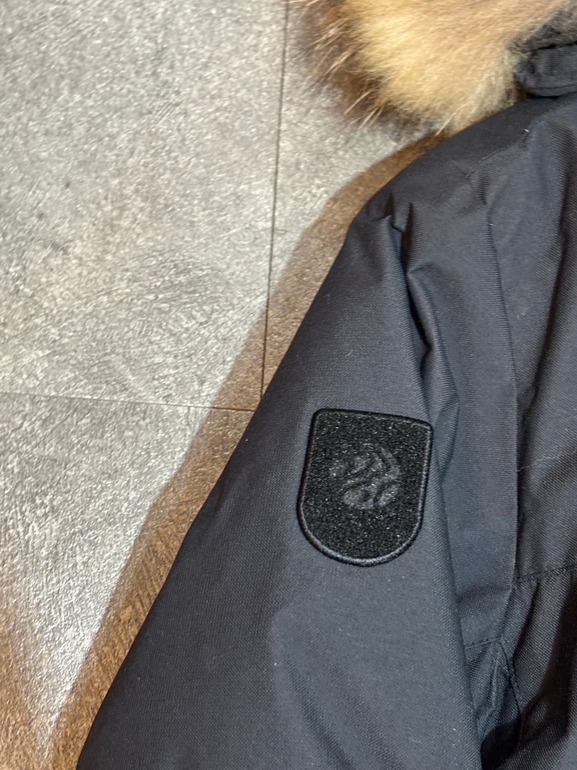 디스커버리 구스다운 여성 패딩 블랙 95 상품이미지5