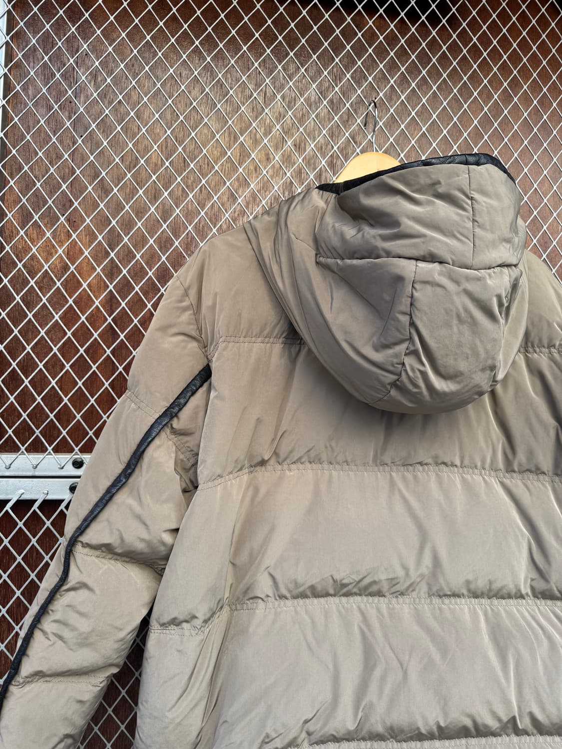 마쥬 maje 후드 덕다운 소가죽 배색 푸퍼 패딩 M 상품이미지5