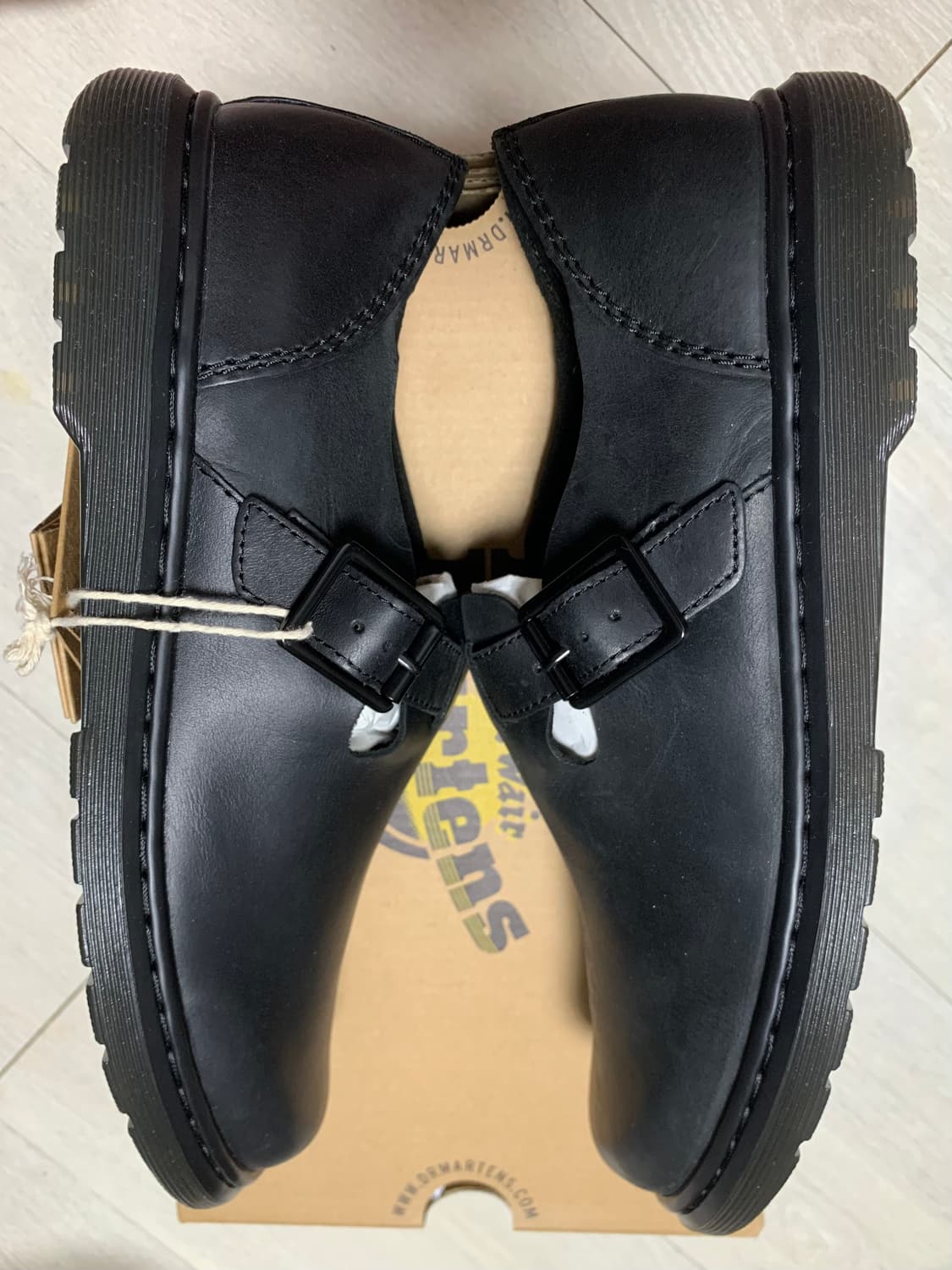 닥터마틴 패트리샤 III UK7 260 새상품 상품이미지2