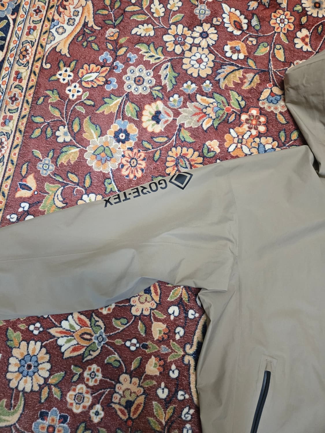 [100] K2 고어텍스 써라운드 자켓 (베이지) 상품이미지2