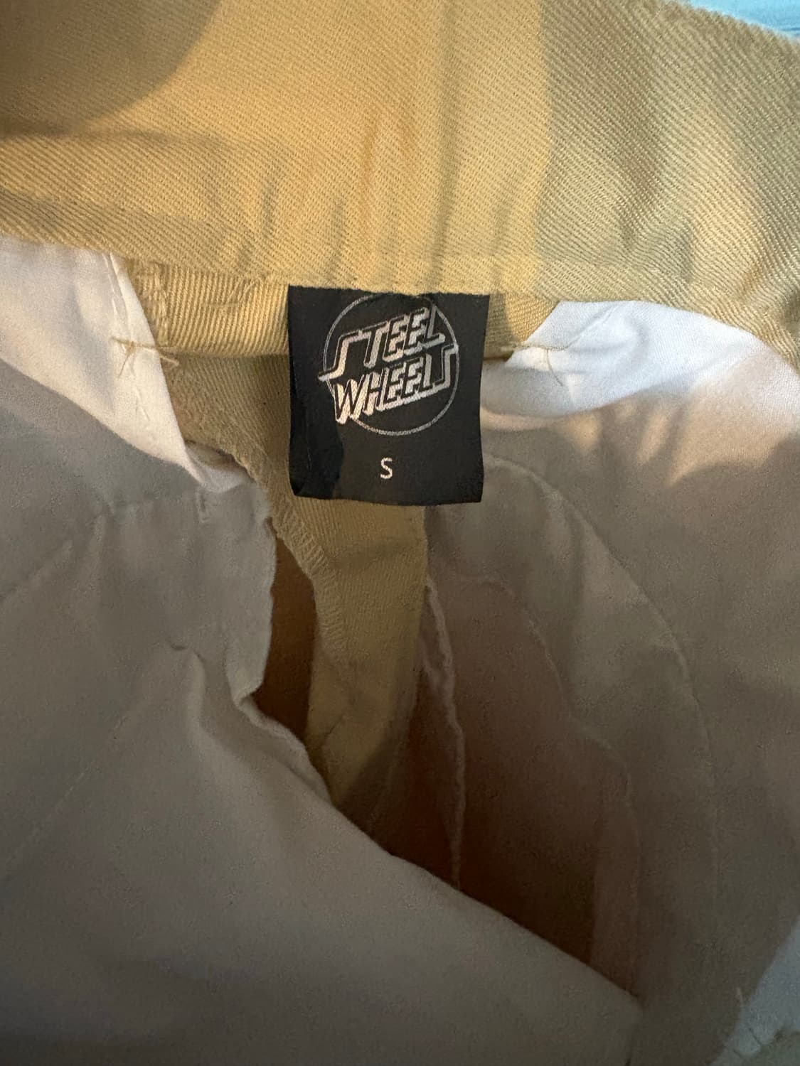 스틸휠즈 퍽 치노 상품이미지3