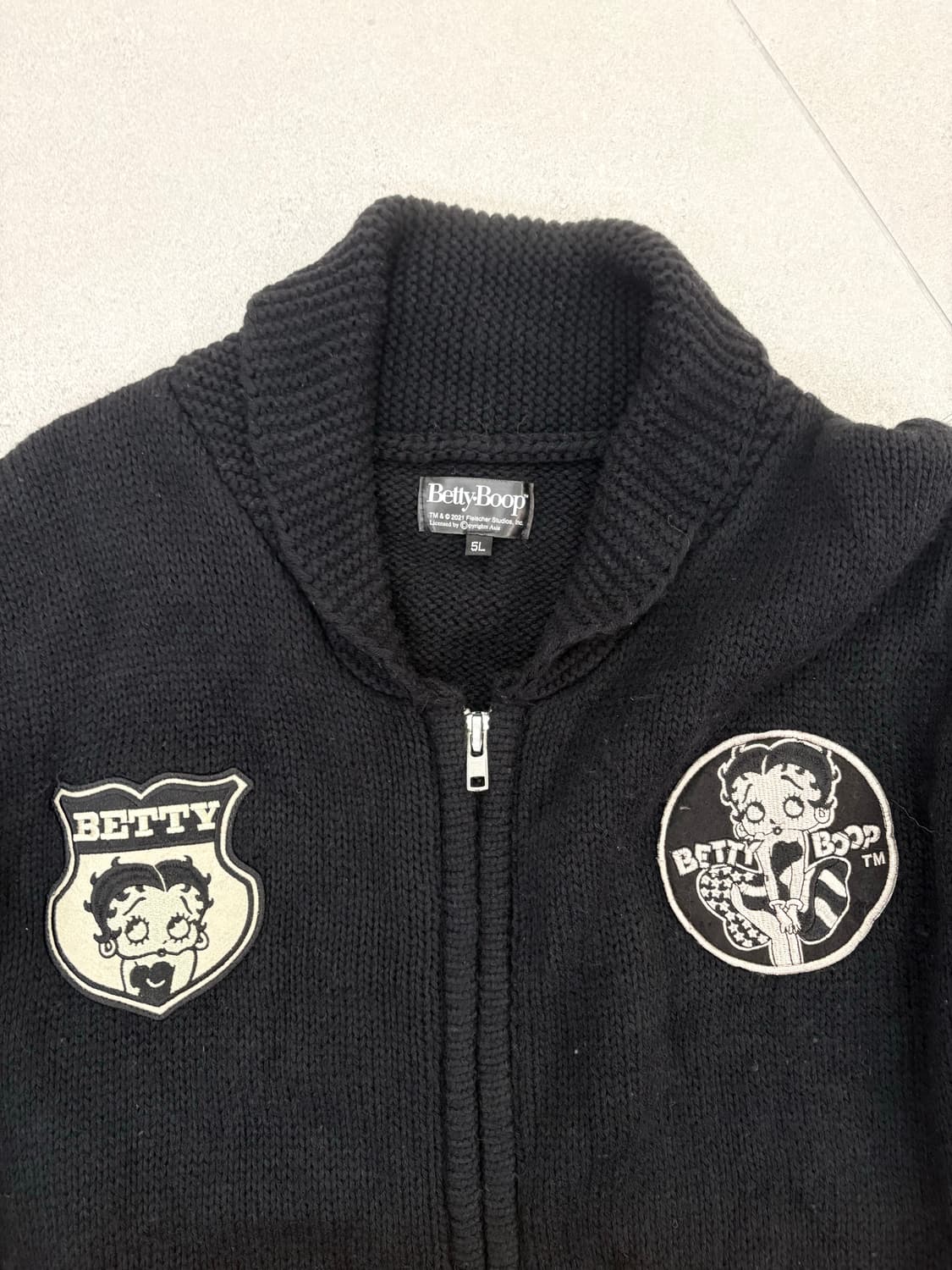 베티붑 오버핏 니트집업 상품이미지3