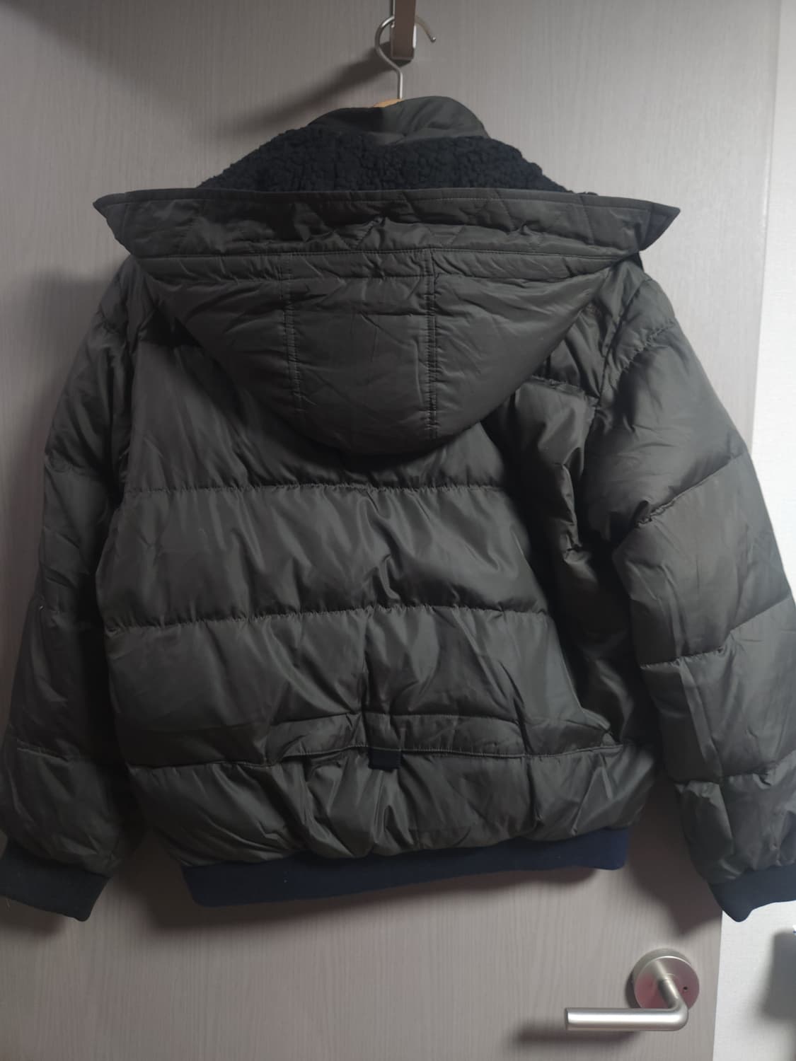 스노우피크 오리털 숏패딩 점퍼, L 상품이미지4