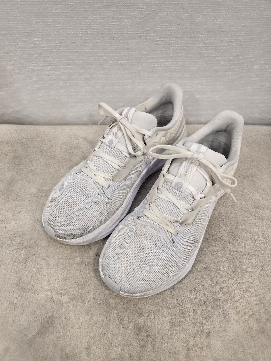 나이키 남성 스트럭처 런닝화 운동화 275mm 상품이미지1