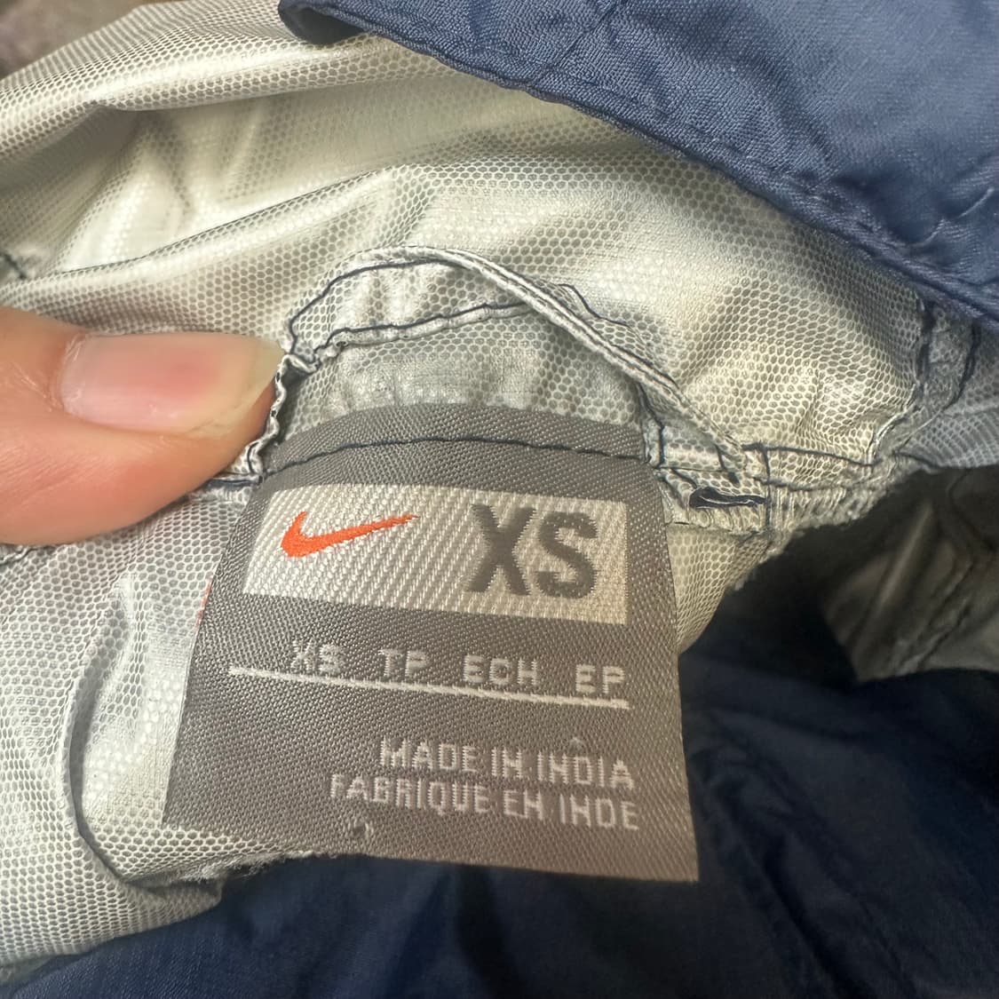 나이키 블록코어 FC바르셀로나 네이비후드바람막이 90 상품이미지3