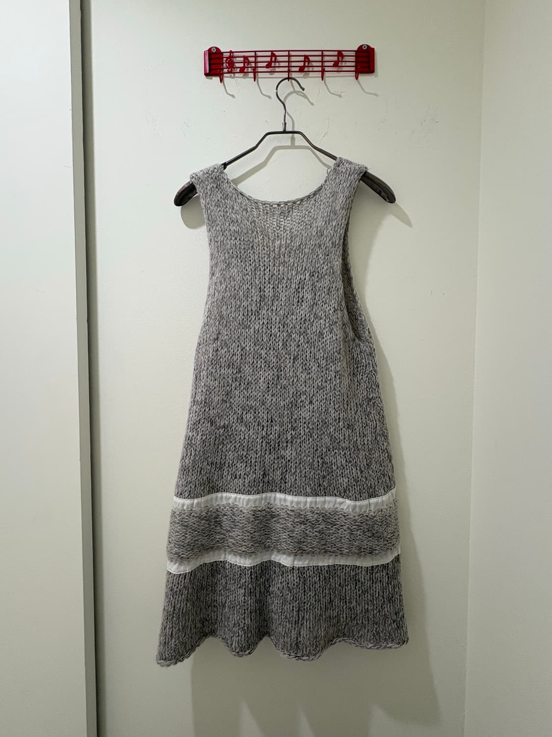 슬리브리스 니트 원피스 상품이미지2