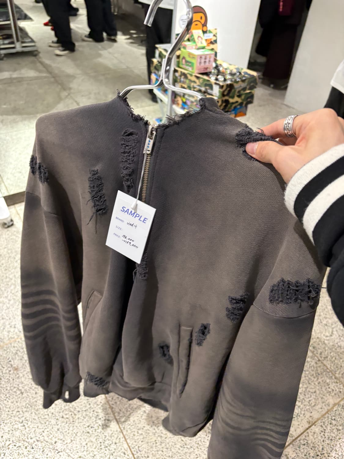 PIERCE HEART OVERSIZE 피어스 하트 오버사이즈 후드티 상품이미지1