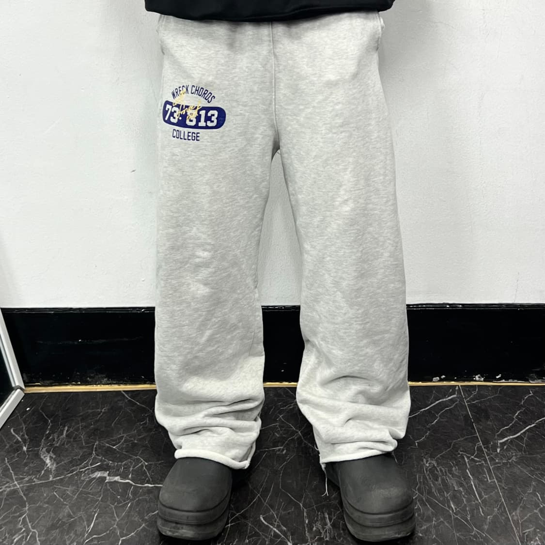 더 뤡코즈 칼리지 스웻 팬츠 그레이 상품이미지2