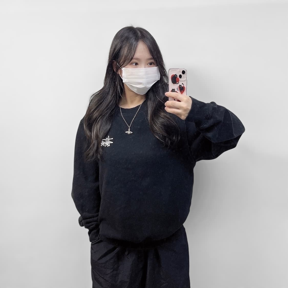 스투시 베이직 로고 맨투맨 블랙 상품이미지1