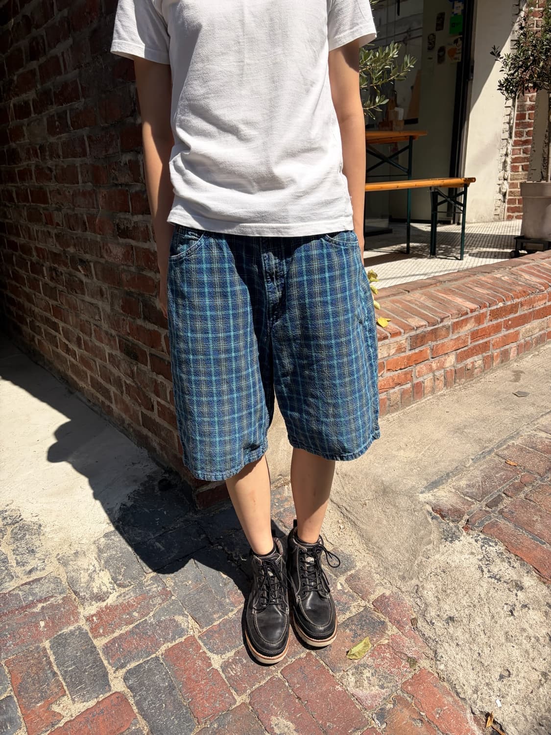 32) Levi’s 인디고 체크 와이드 데님 쇼츠 상품이미지1