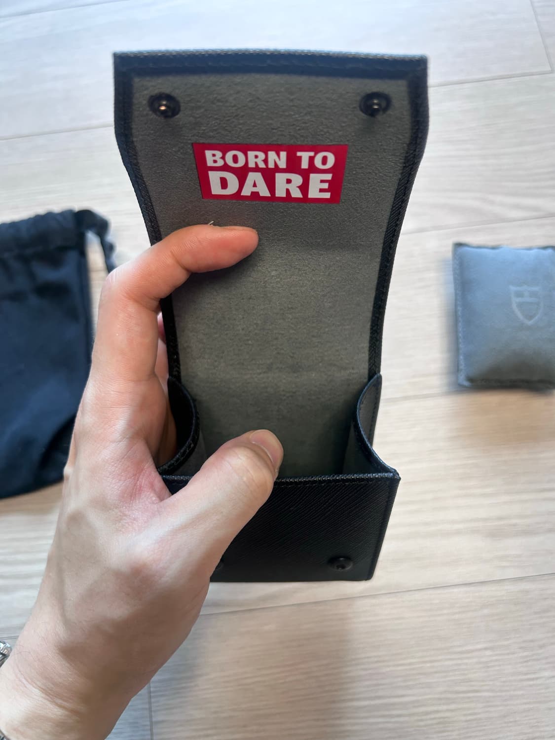 정품 튜더 시계 파우치 상품이미지4