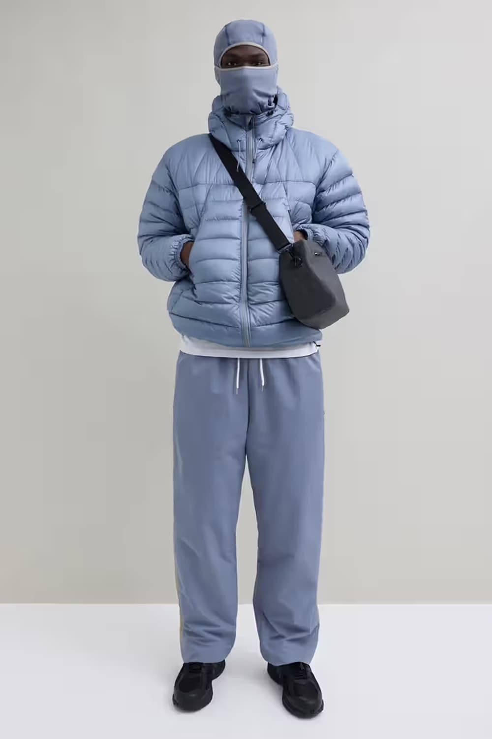 데상트 얼터레인 x 자운드 다운 자켓 스톰 블루(L) 상품이미지2