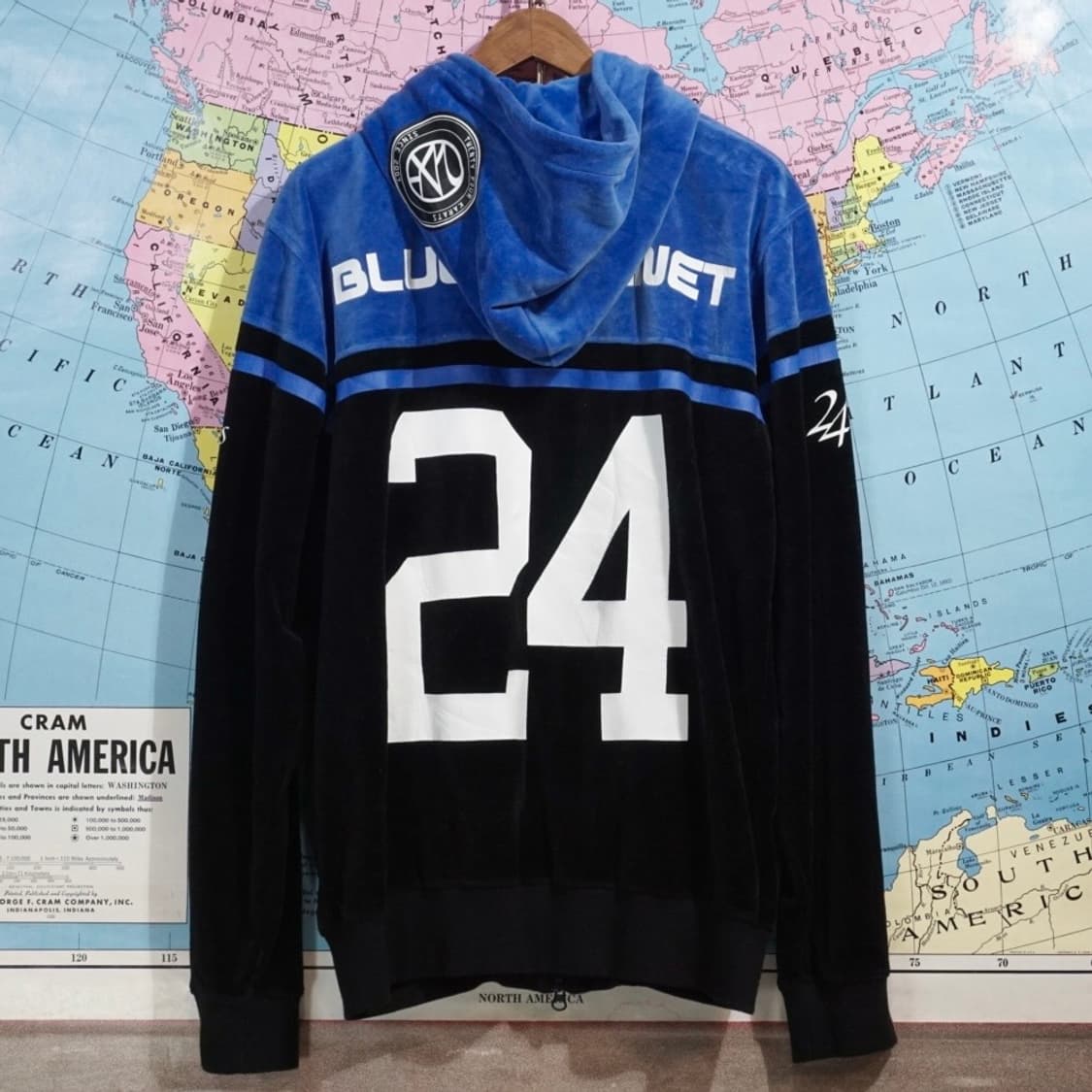 24Karats X 산다이메 벨벳 후드집업 상품이미지2