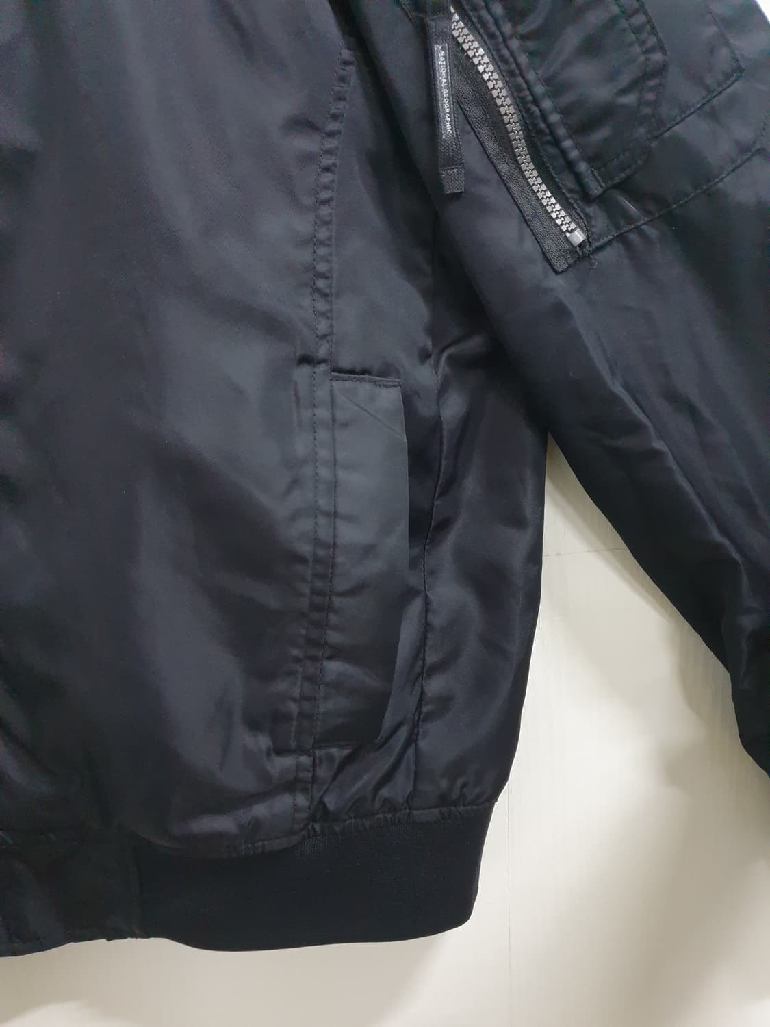 내셔널지오그래픽 MA-1 항공점퍼 블랙 100 상품이미지6