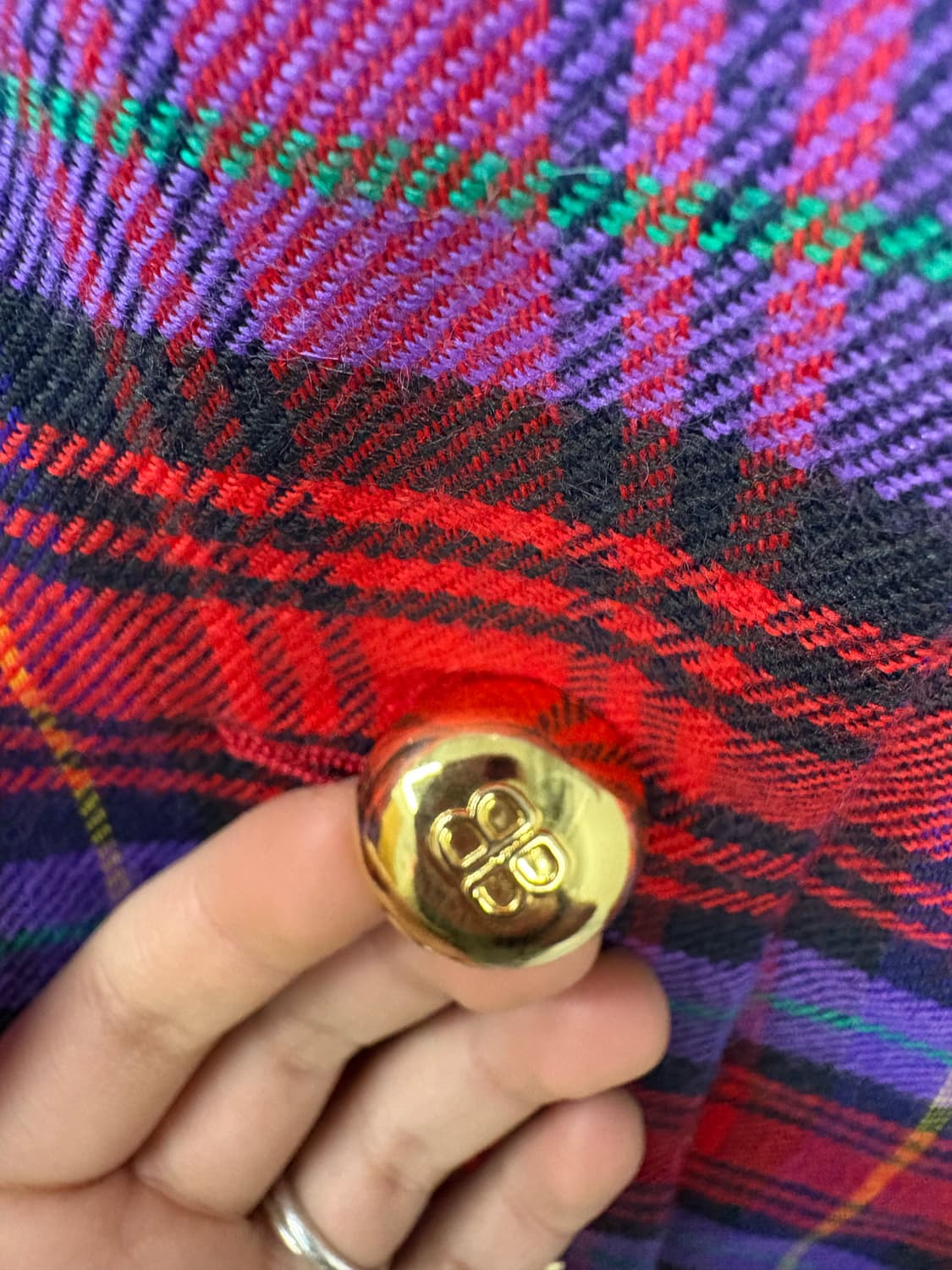 발렌시아가 논칼라 체크 자켓 A3250 상품이미지4