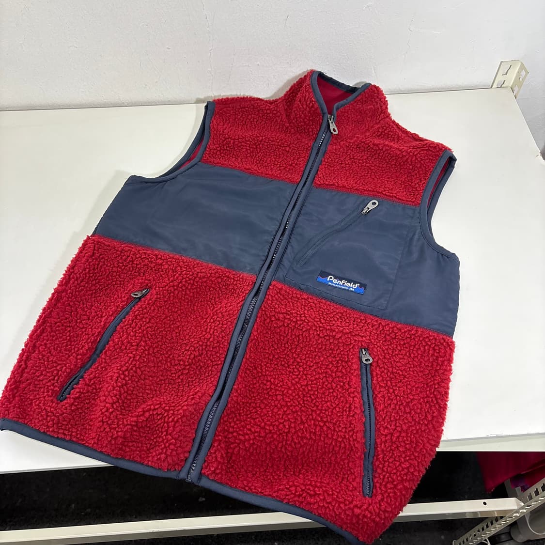 M 펜필드 딥레드 후리스쪼끼 플리스베스트 상품이미지1