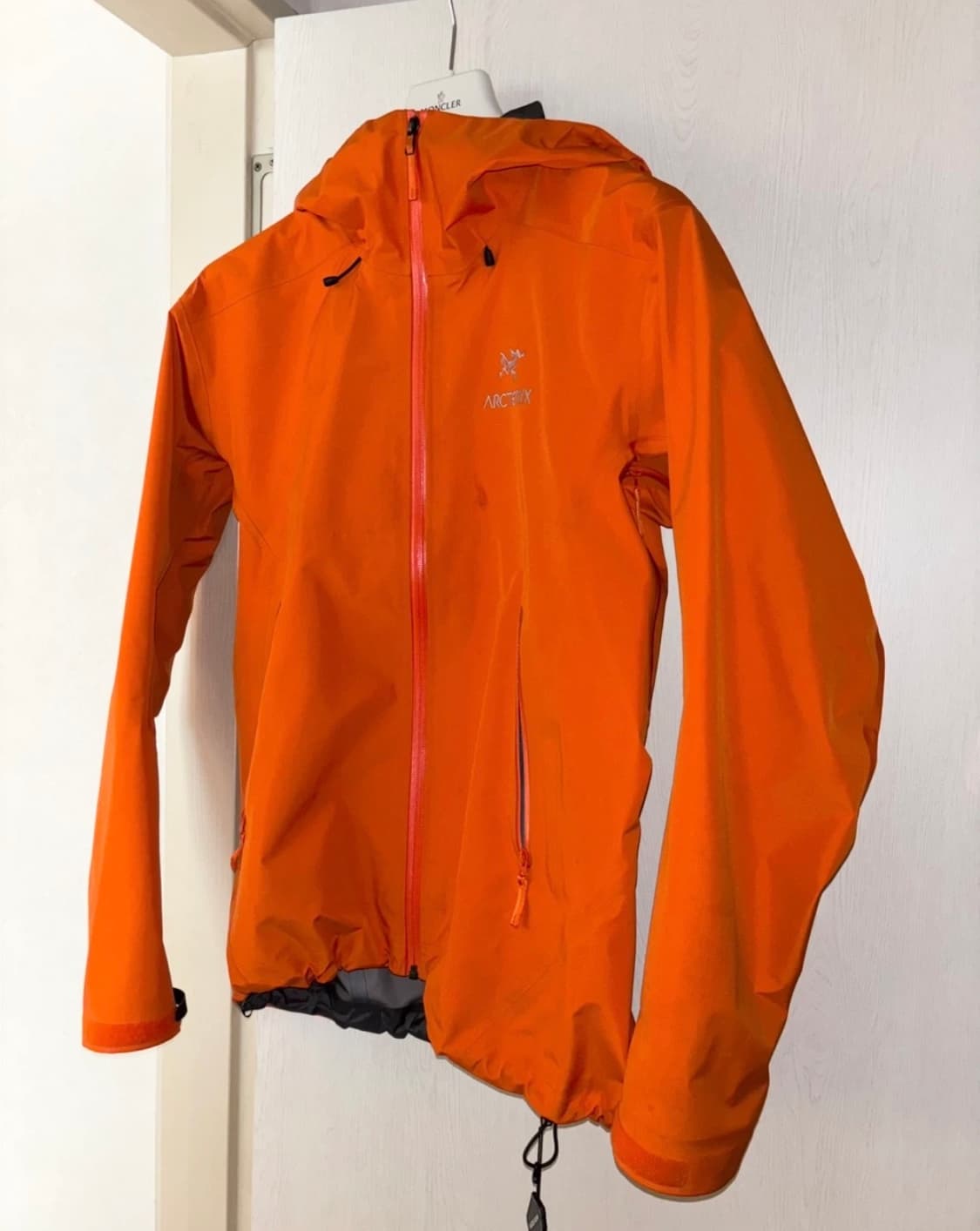 아크테릭스 베타 LT M 사이즈  사용감이 좀 많이 있어 좋은가격을 책정 상품이미지2