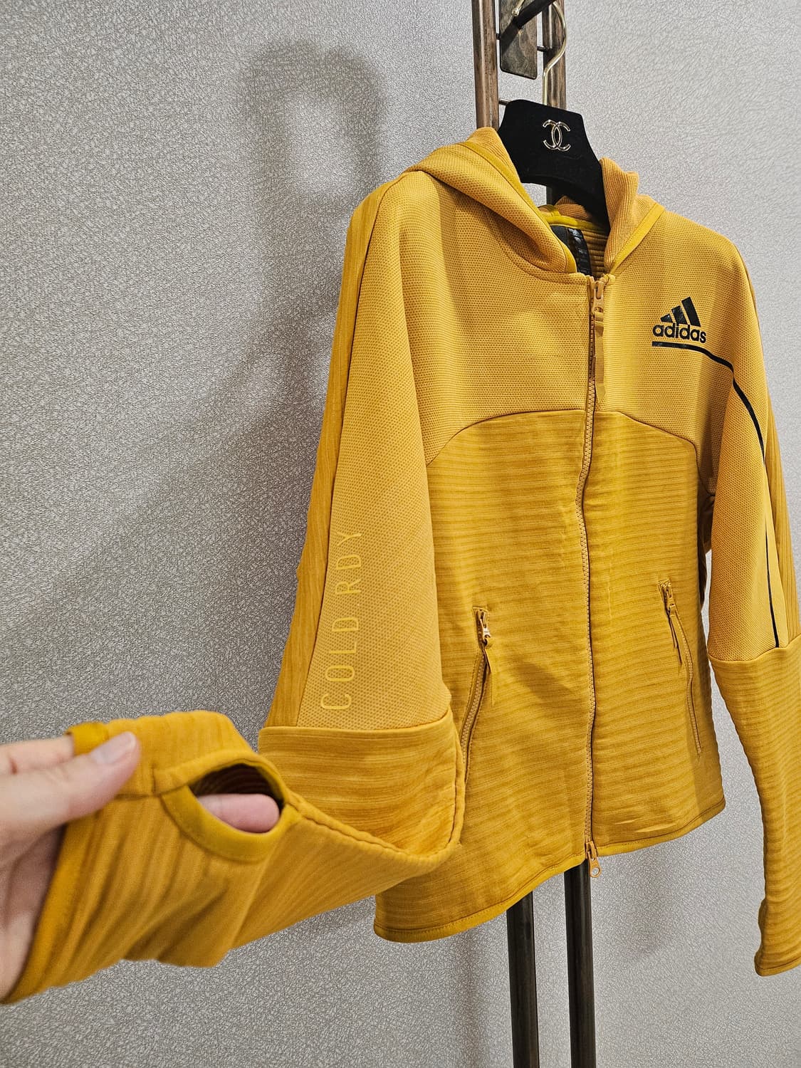 아디다스 상품이미지2