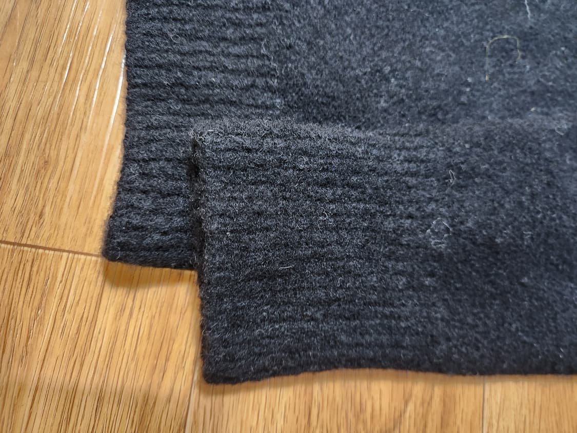 N21 블랙 패턴 니트 스웨터 상품이미지4