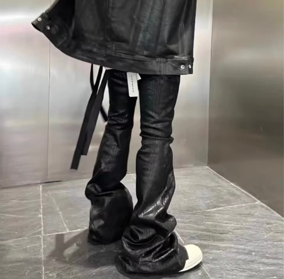 릭오웬스 24SS 더트 볼란 부츠컷 글리터 SBF 상품이미지3