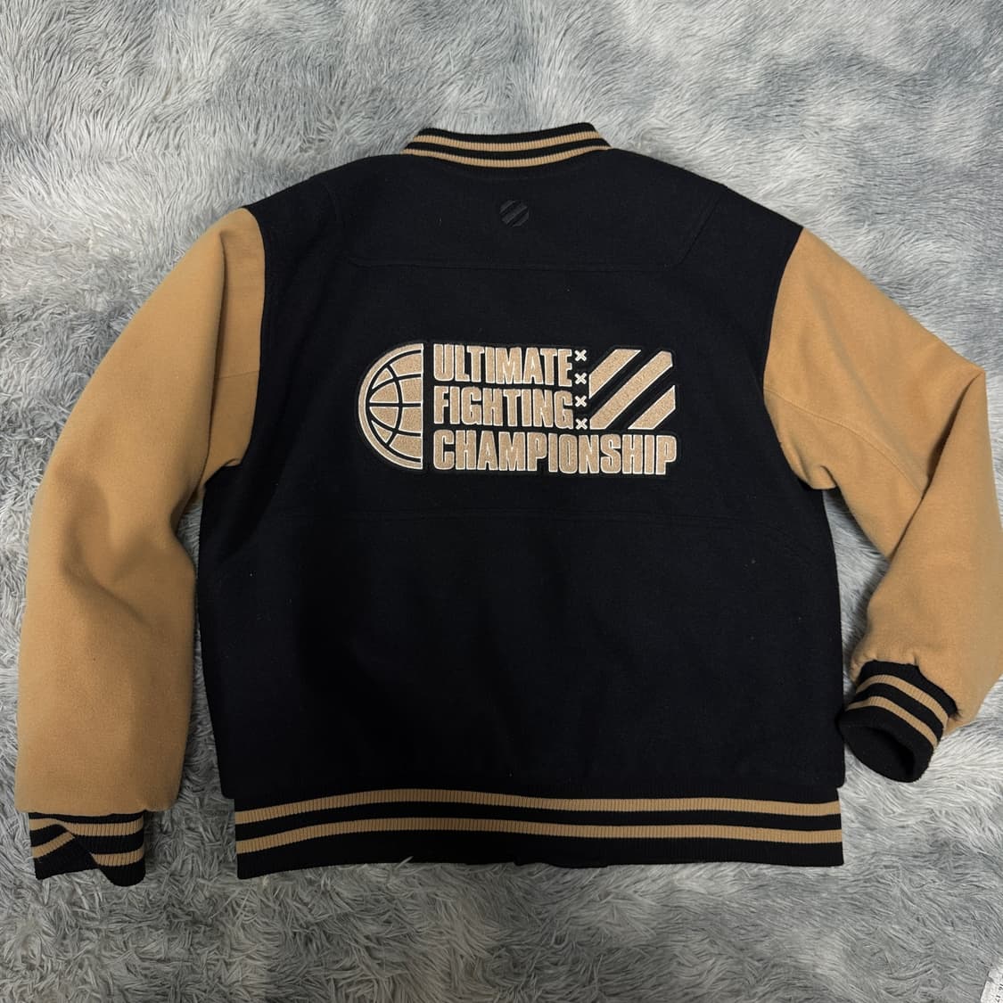 UFC 바시티 자켓 100사이즈 상품이미지2
