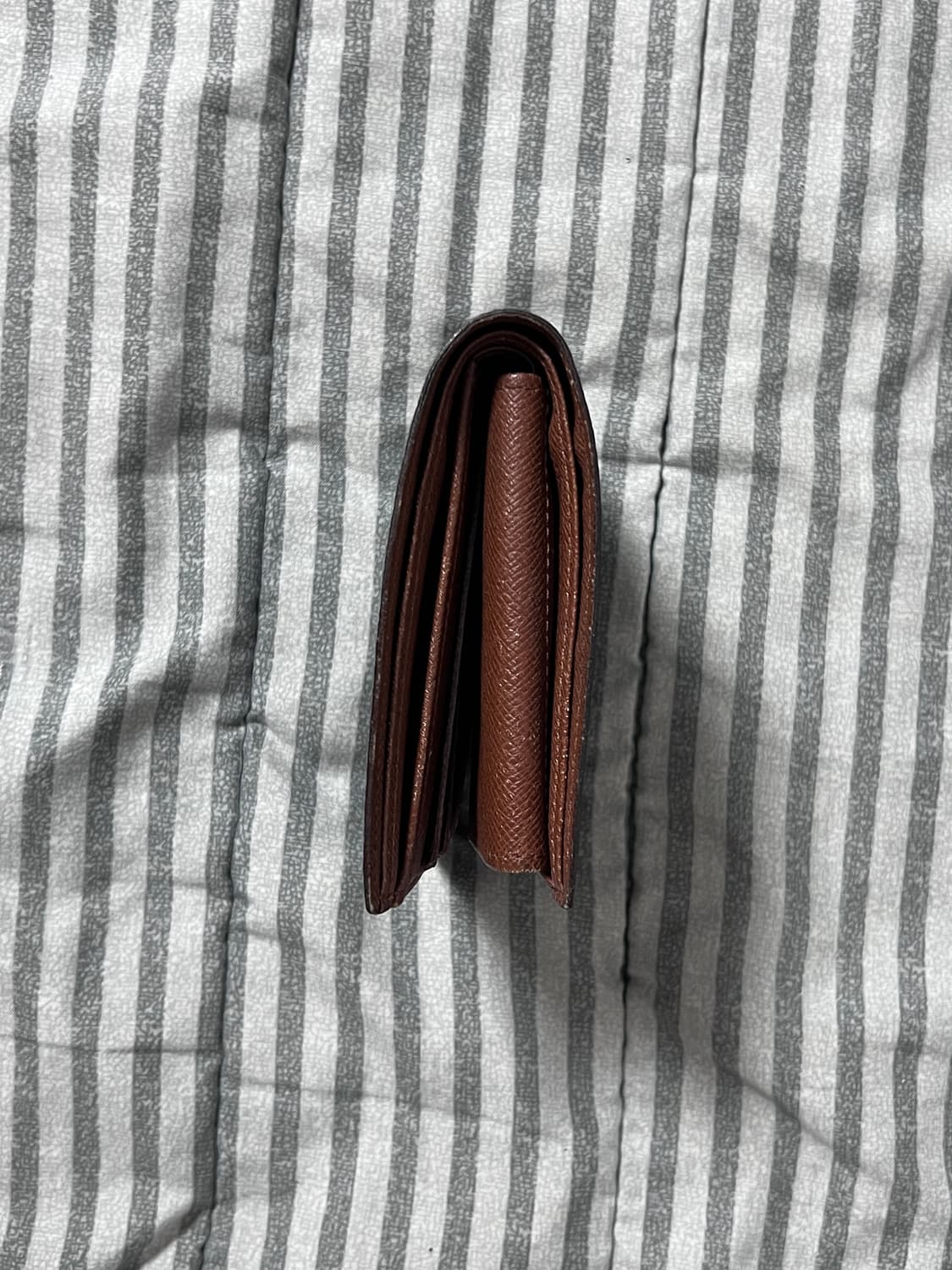 루이비통 반지갑 상품이미지3