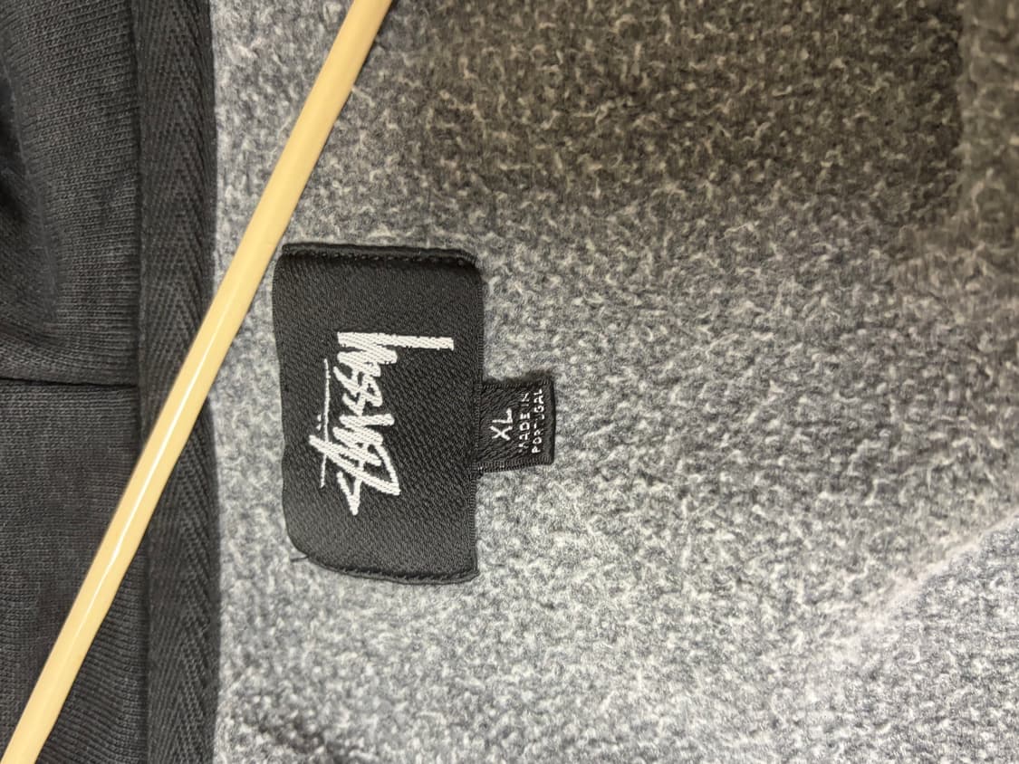 (12.11까지)스투시 페이디드 그래픽 후드집업 xl 워시드 블랙 상품이미지3