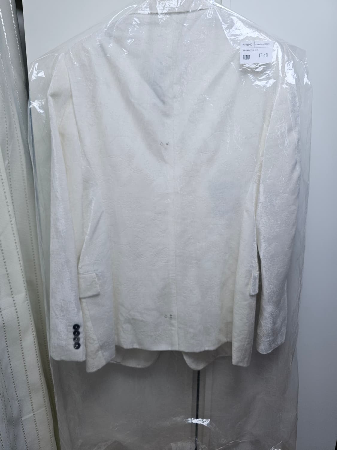 새상품 아르마니 벨벳 자켓(크리스마스/파티) 상품이미지2