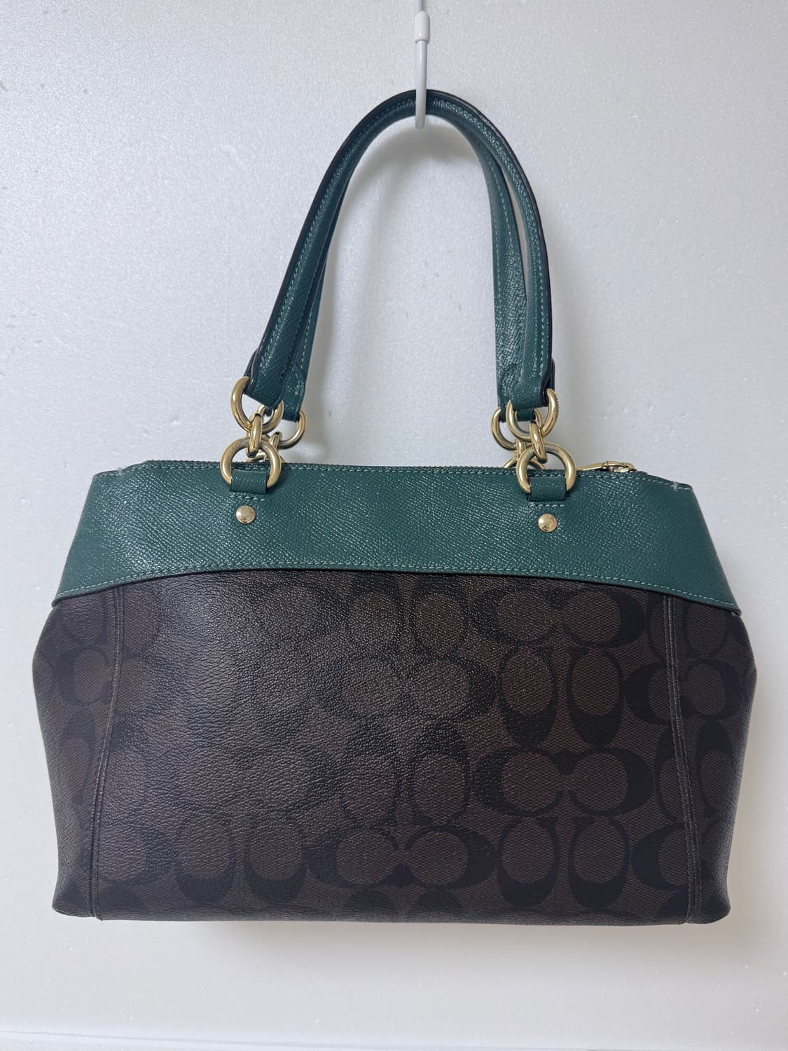  코치 COACH 시그니처 미니 숄더백  상품이미지3