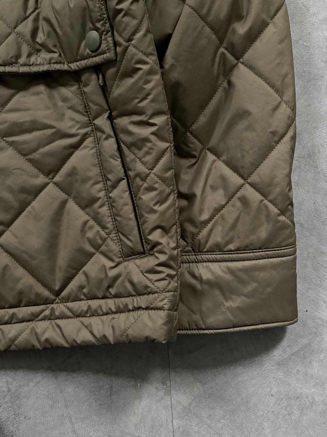 Patagonia 파타고니아 올리브 코듀로이 퀄팅 자켓 상품이미지4