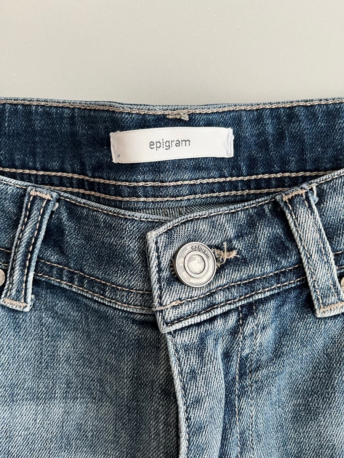 78-94) 시리즈 에피그램 데님 청바지 중청 상품이미지5