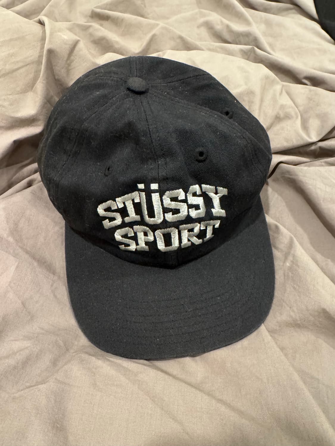 스투시 미드 뎁스 스포츠 스냅백 블랙 상품이미지2
