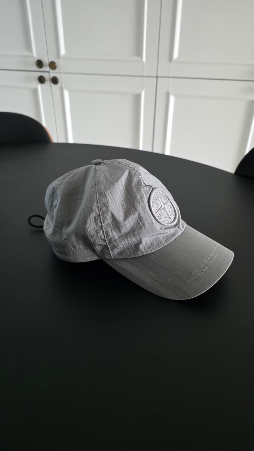 25FW ) XL / 스톤아일랜드 나일론 메탈 볼캡 그레이 상품이미지2