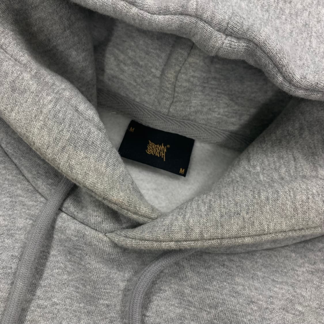 브라운브레스 그레이 컬러 빅로고 후드티 상품이미지4