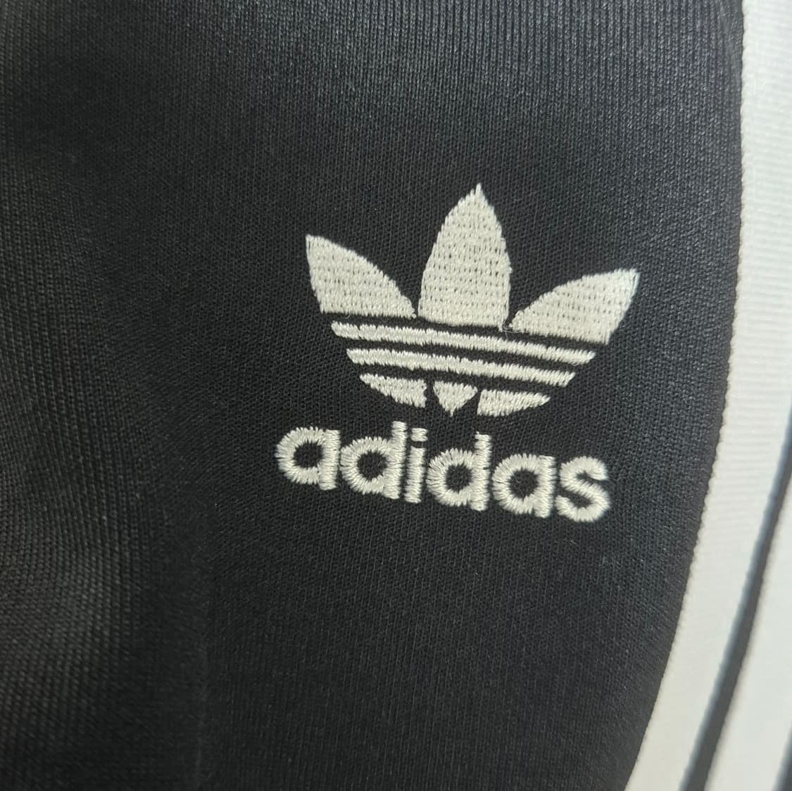 아디다스 릴렉스드 와이드 팬츠 L 상품이미지2