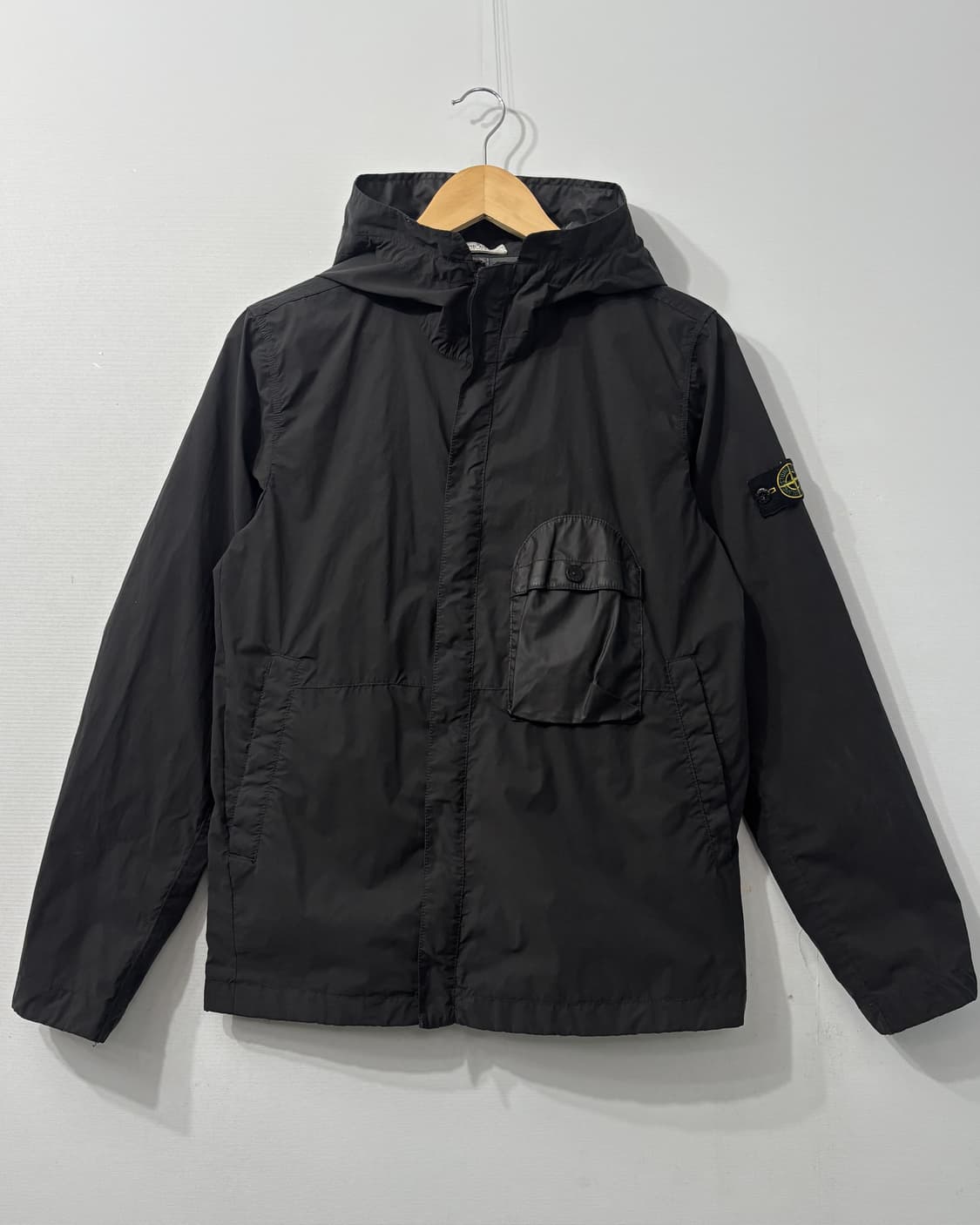 정품 스톤아일랜드 크링클랩스 멤브라나 바람막이 95 상품이미지1