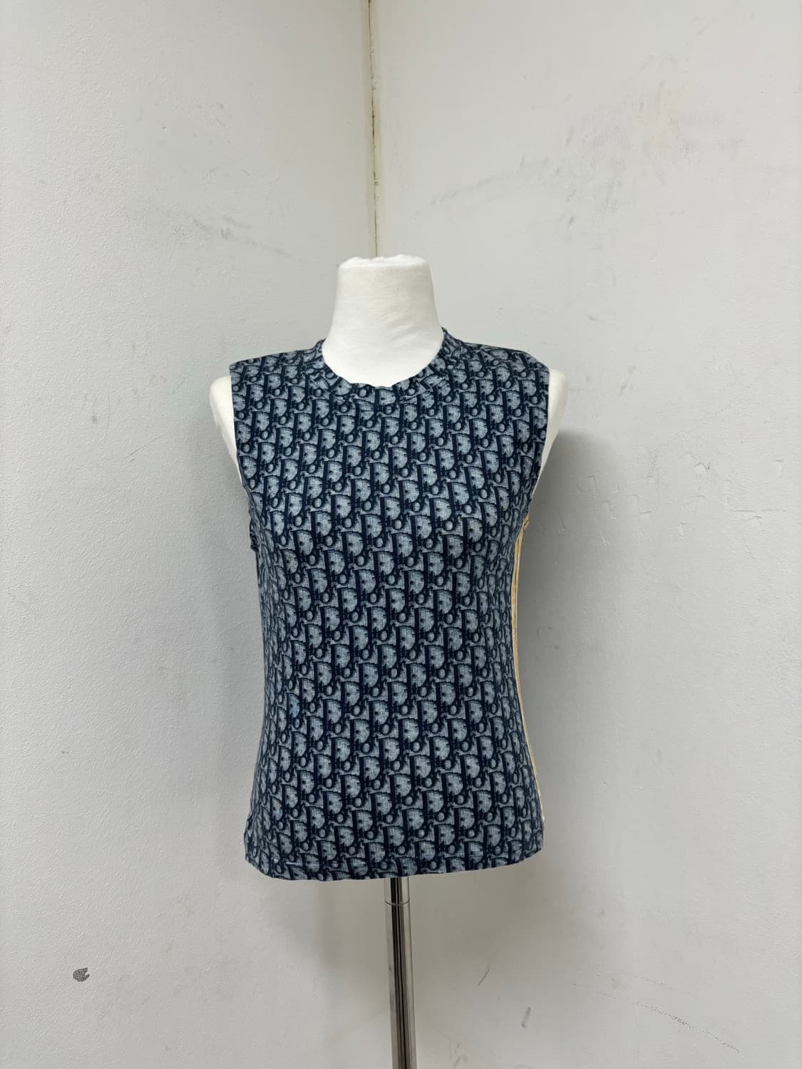 “Christian Dior” Monogram Sleeveless 상품이미지4