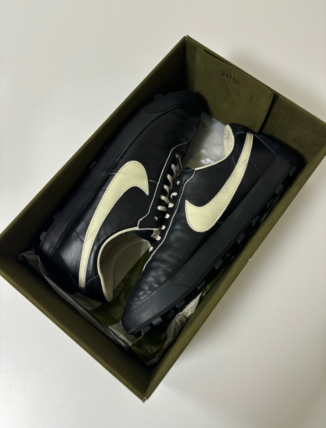 나이키 보디 아스트로그래버 270 상품이미지5