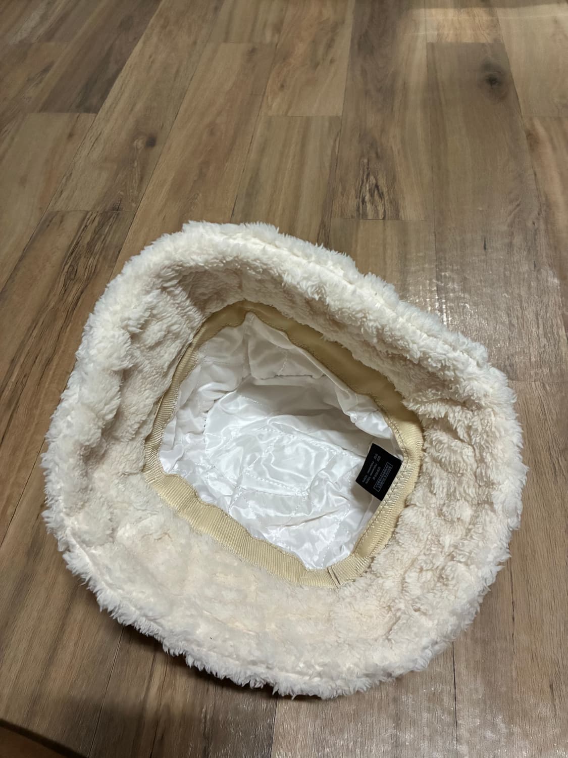 [새상품] 겨울용 버킷햇 상품이미지3