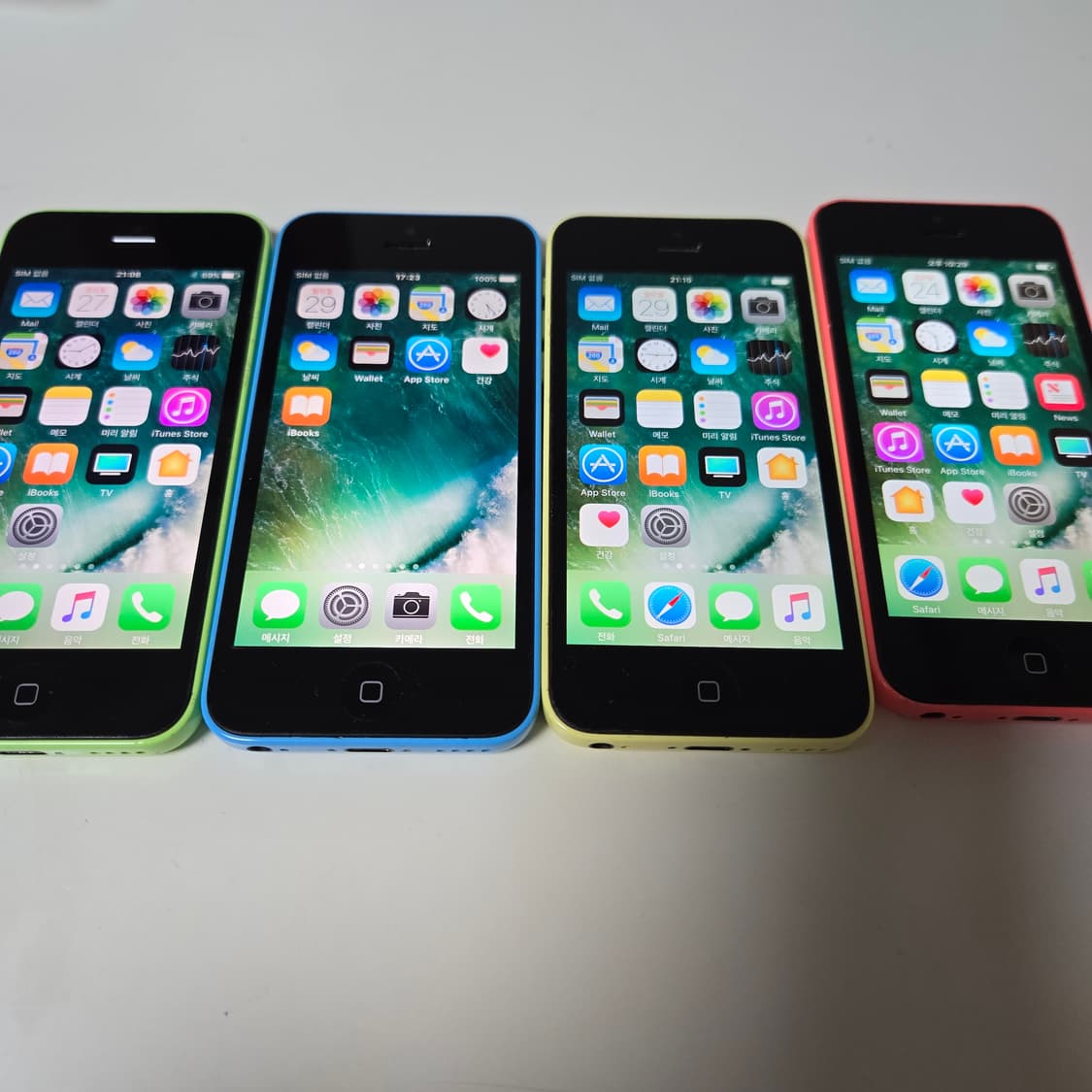 아이폰 5C  상품이미지2