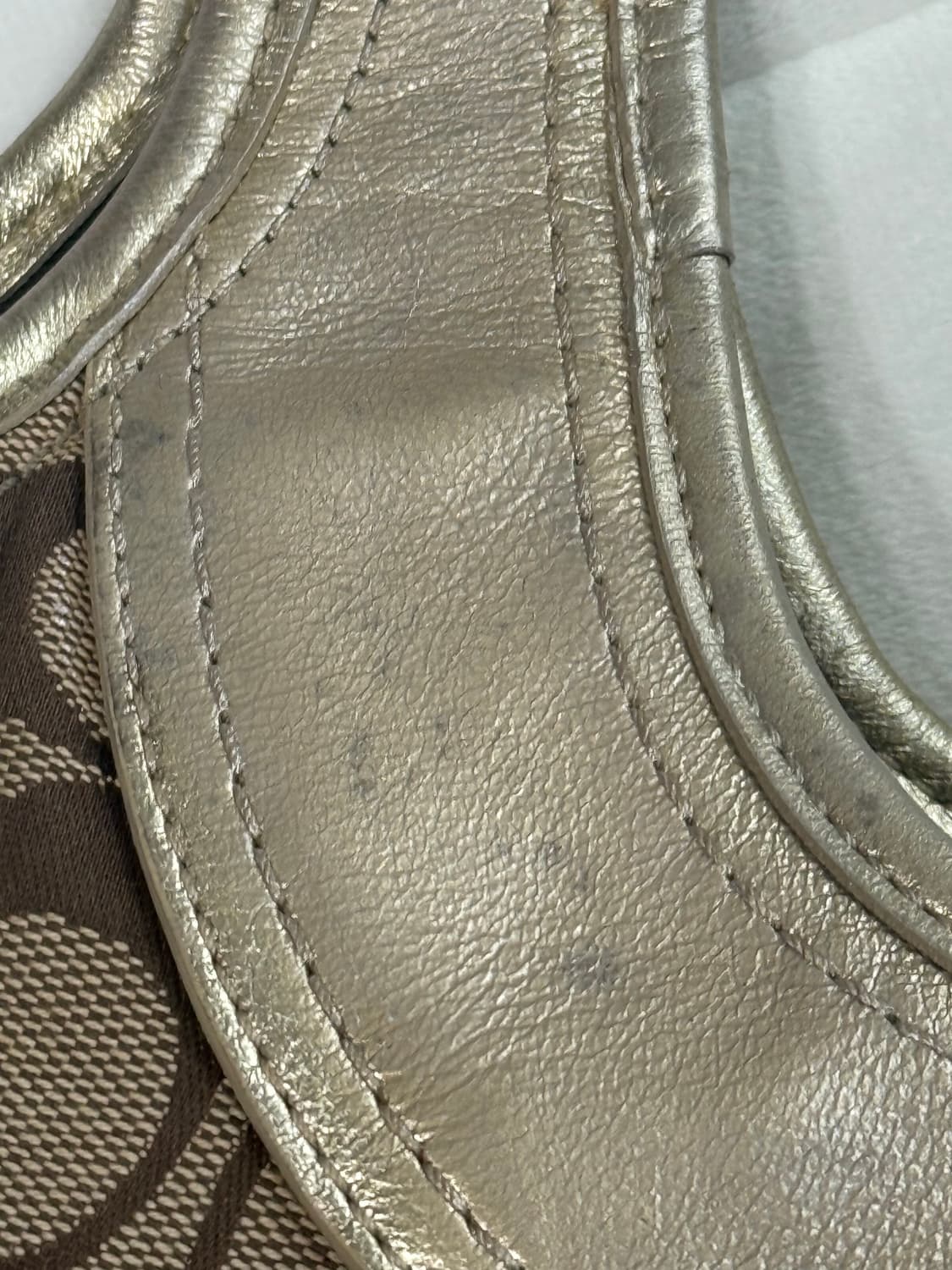 코치 갸루 숄더백 상품이미지3