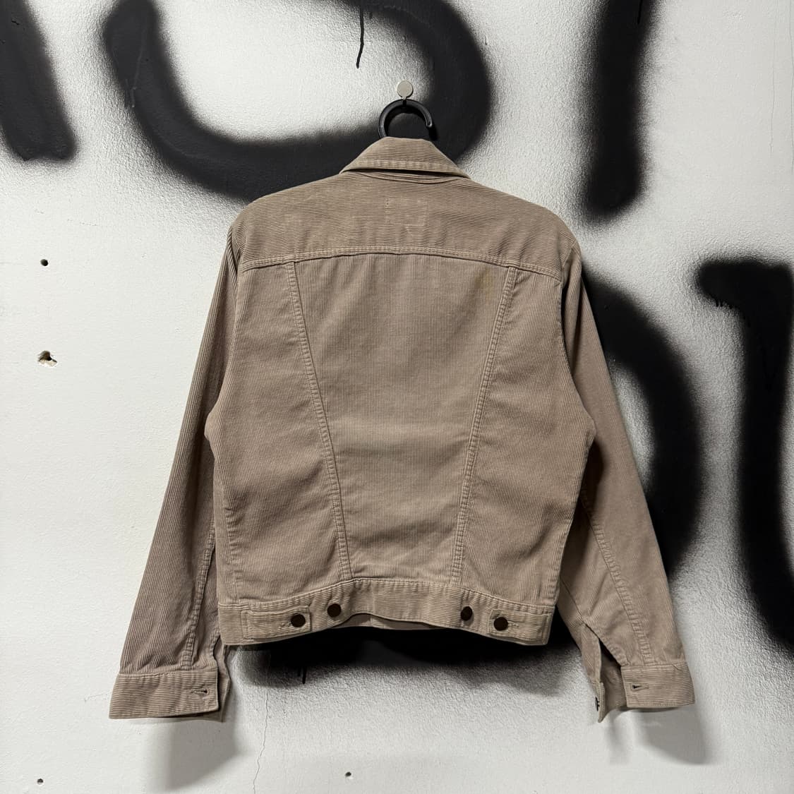 랭글러 원포인트 코듀로이 골덴 크롭 트러커 자켓 상품이미지2