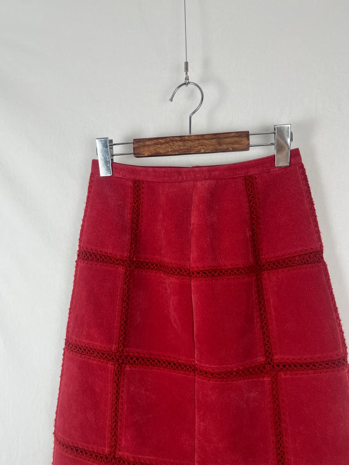 Vintage 스웨이드 레드컬러 미디 스커트  상품이미지3