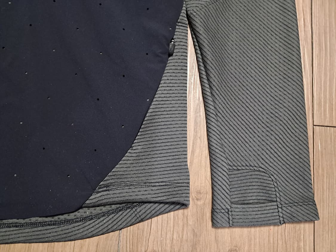 나이키 런닝 긴팔티 L 상품이미지6