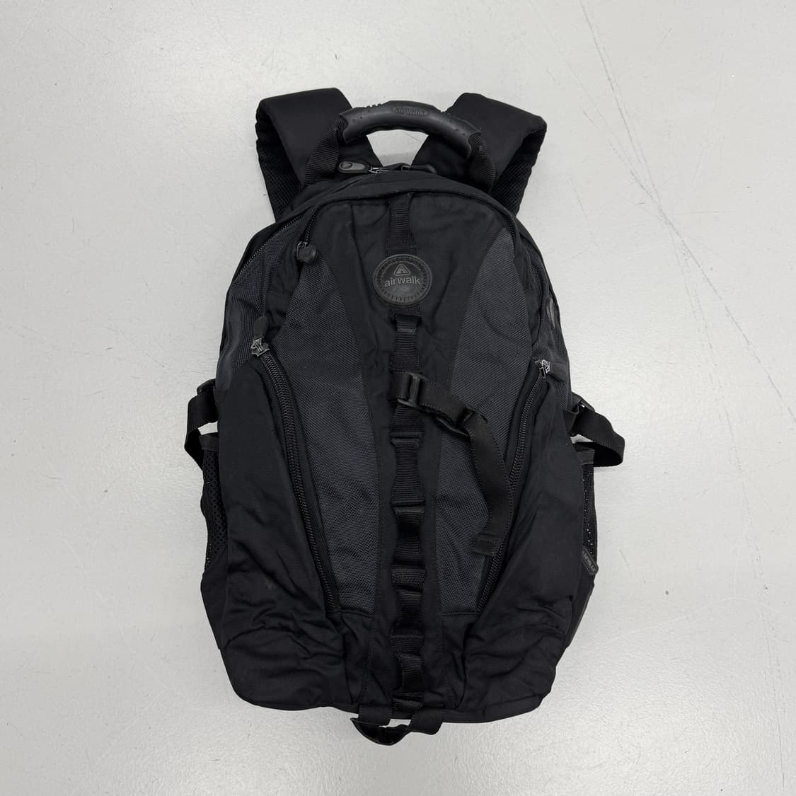 에어워크 고프코어 테크니컬 백팩 블랙 상품이미지2