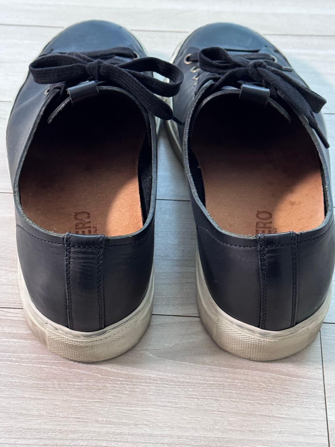 부테로 타니노 블랙 eu40 상품이미지5