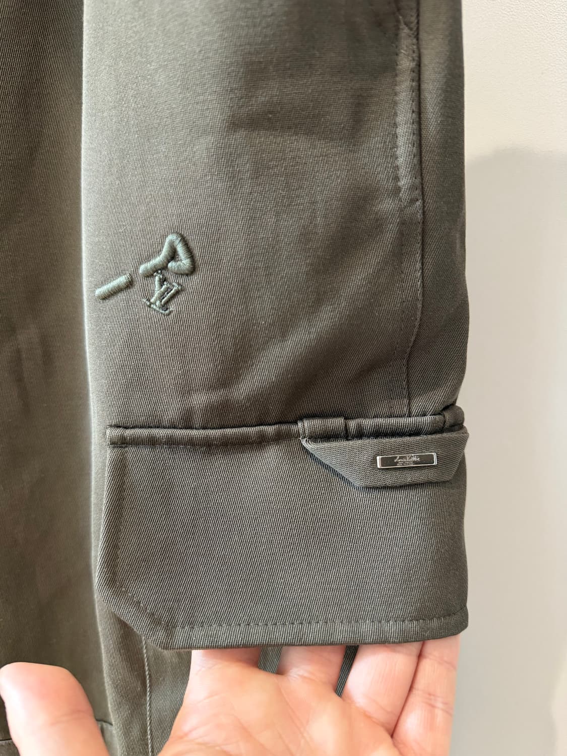 [50] 루이비통 버질아블로 카고 팬츠 상품이미지3