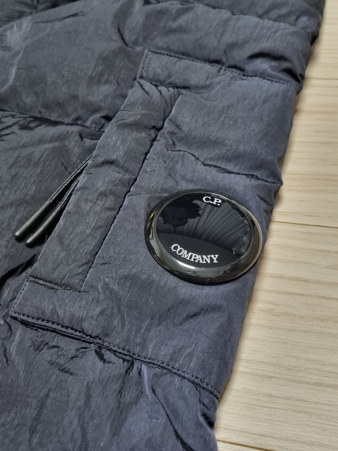 cp컴퍼니 에코크롬R 패딩 상품이미지6