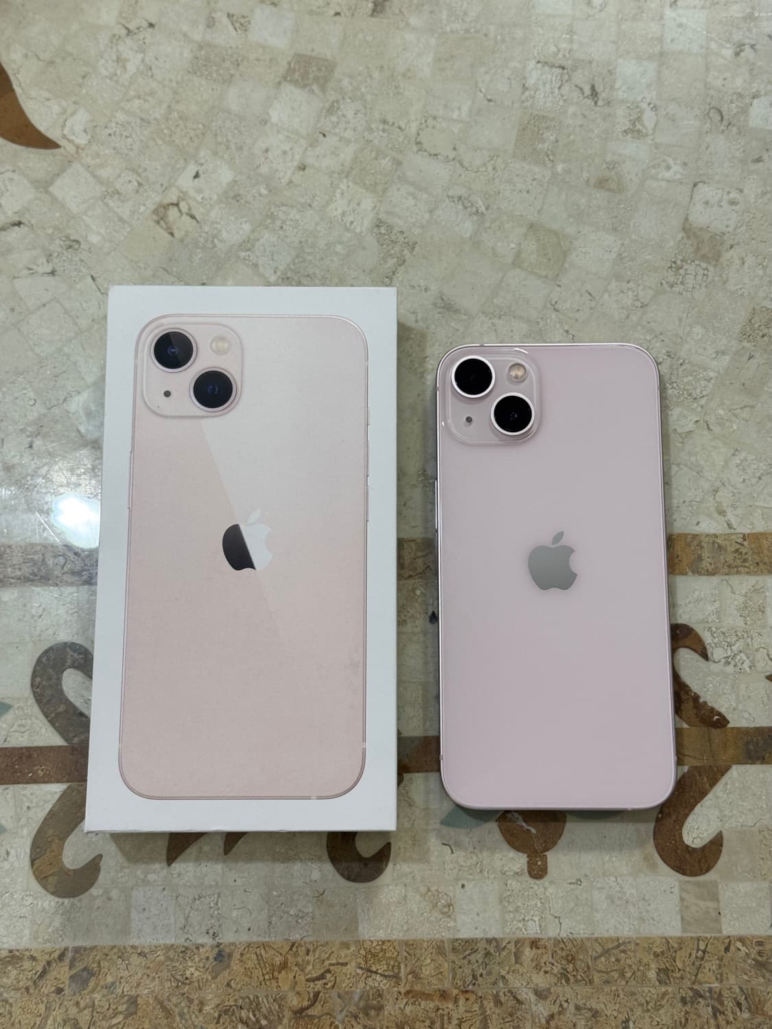 아이폰 13 핑크 128gb 무음 버전 상품이미지1